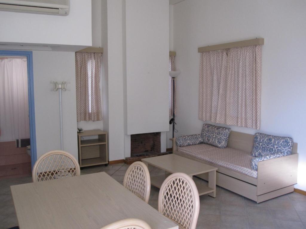 Dionysos Authentic Resort & Village 阿伊亚芳蒂亚 外观 照片