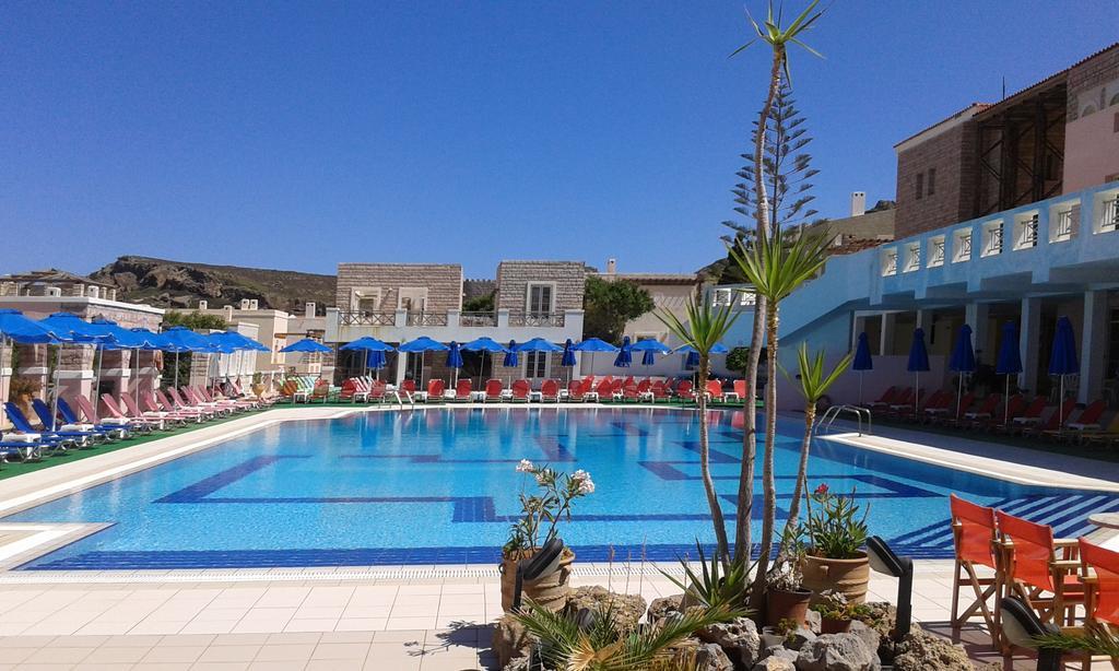 Dionysos Authentic Resort & Village 阿伊亚芳蒂亚 外观 照片