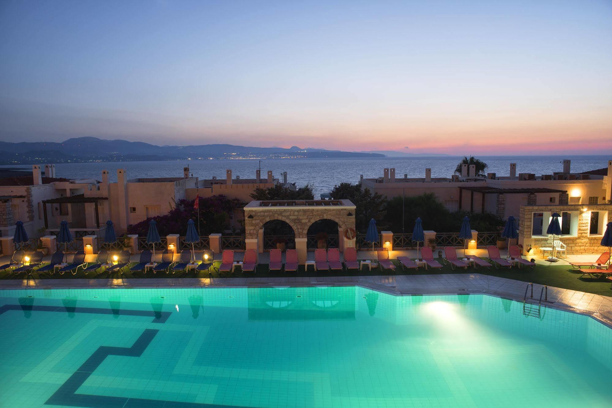 Dionysos Authentic Resort & Village 阿伊亚芳蒂亚 外观 照片